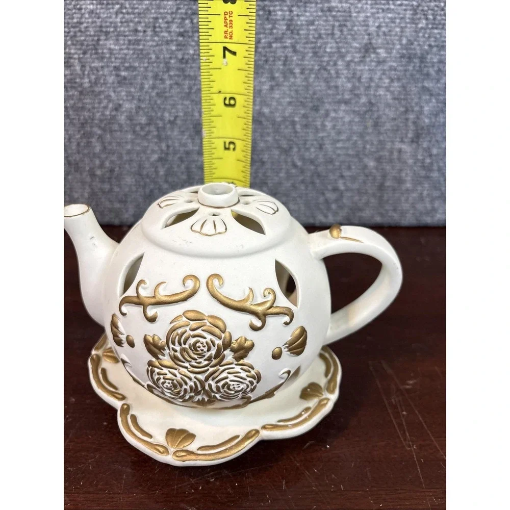 Partylite~Teapot~Tealight Candle Holder TEA TIME Luminary P7301 Porcelain Bisque